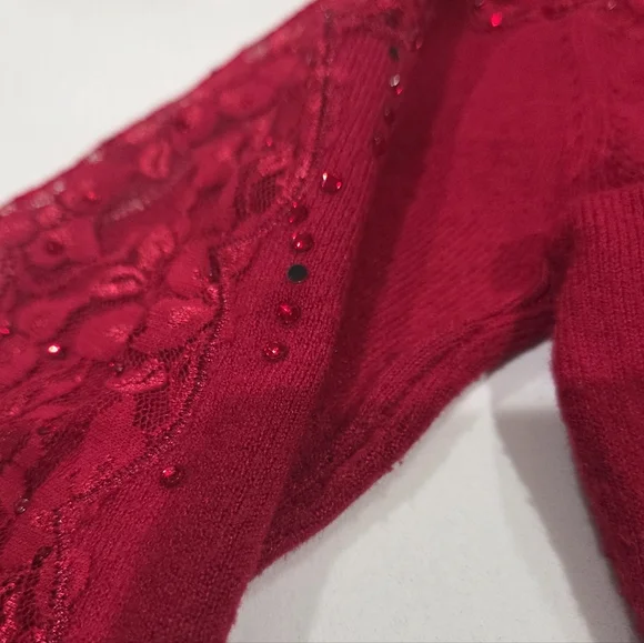 Red Sweater with Sequin Details Size L. - Picture 4 of 15